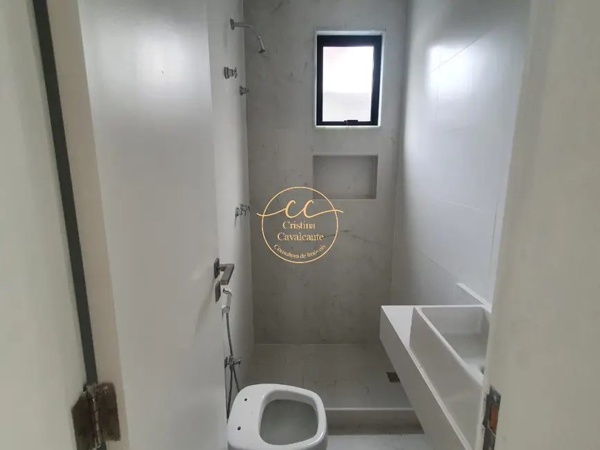 Casa de Condomínio com 4 quartos à venda, 380m2 em Barra da Tijuca, Rio De Janeiro - RJ - imagem 9 Foto 9 de Casa de Condomínio com 4 quartos à venda, 380m2 em Barra da Tijuca, Rio De Janeiro - RJ