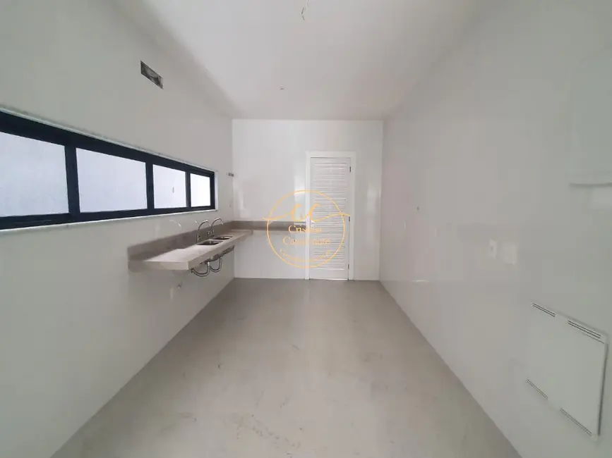Casa de Condomínio com 4 quartos à venda, 380m2 em Barra da Tijuca, Rio De Janeiro - RJ - imagem 8 Foto 8 de Casa de Condomínio com 4 quartos à venda, 380m2 em Barra da Tijuca, Rio De Janeiro - RJ
