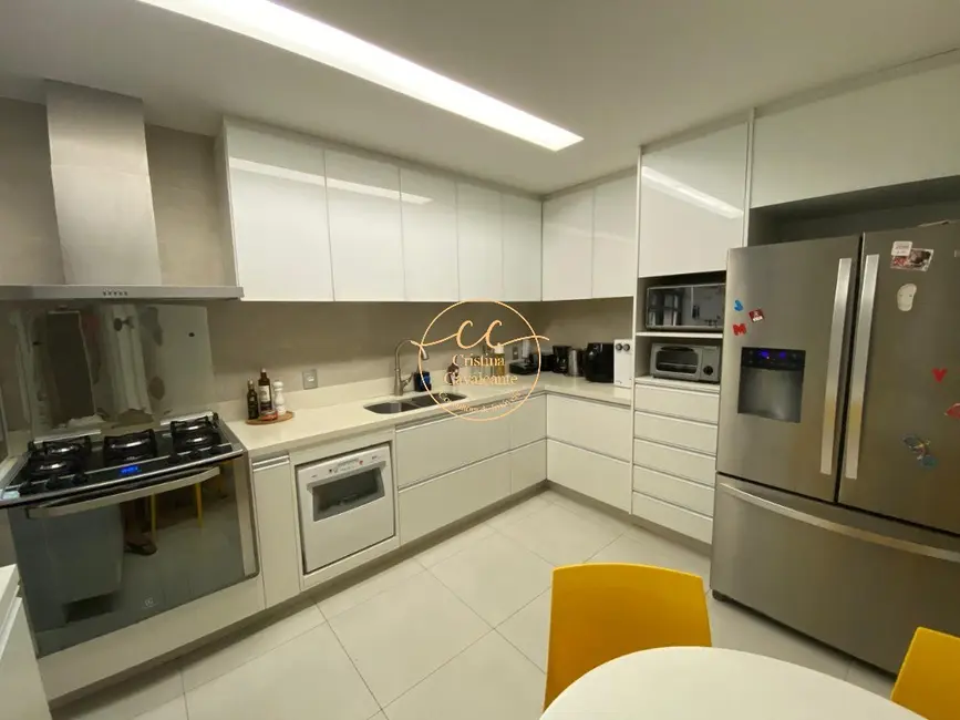 Foto 4 de Apartamento com 4 quartos à venda, 280m2 em Barra da Tijuca, Rio De Janeiro - RJ