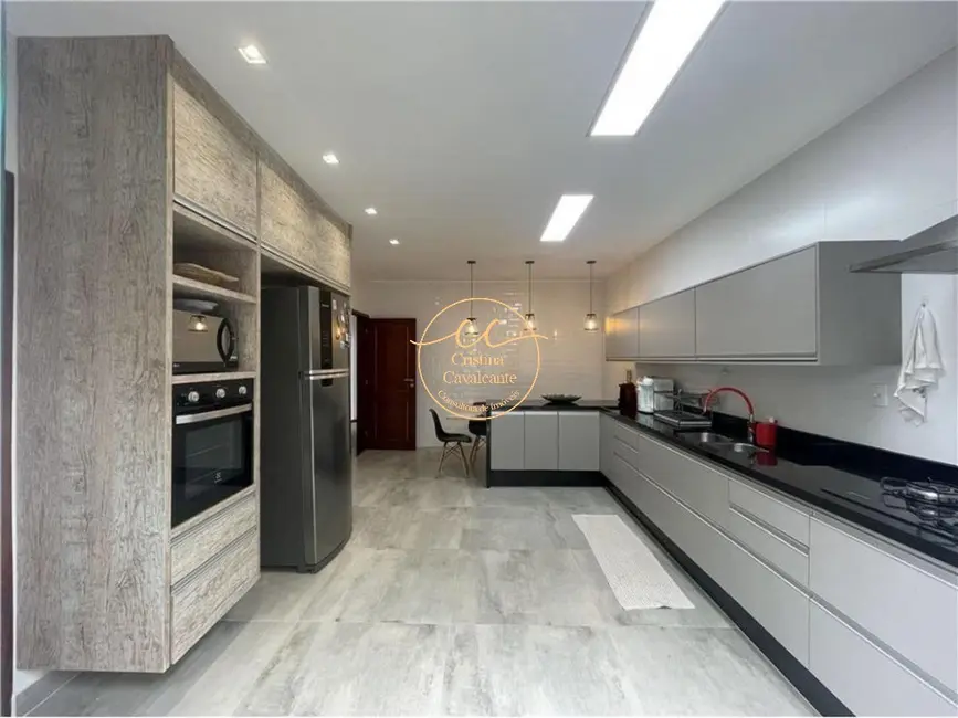 Casa de Condomínio com 6 quartos à venda, 470m2 em Recreio dos Bandeirantes, Rio De Janeiro - RJ - imagem 8 Foto 8 de Casa de Condomínio com 6 quartos à venda, 470m2 em Recreio dos Bandeirantes, Rio De Janeiro - RJ