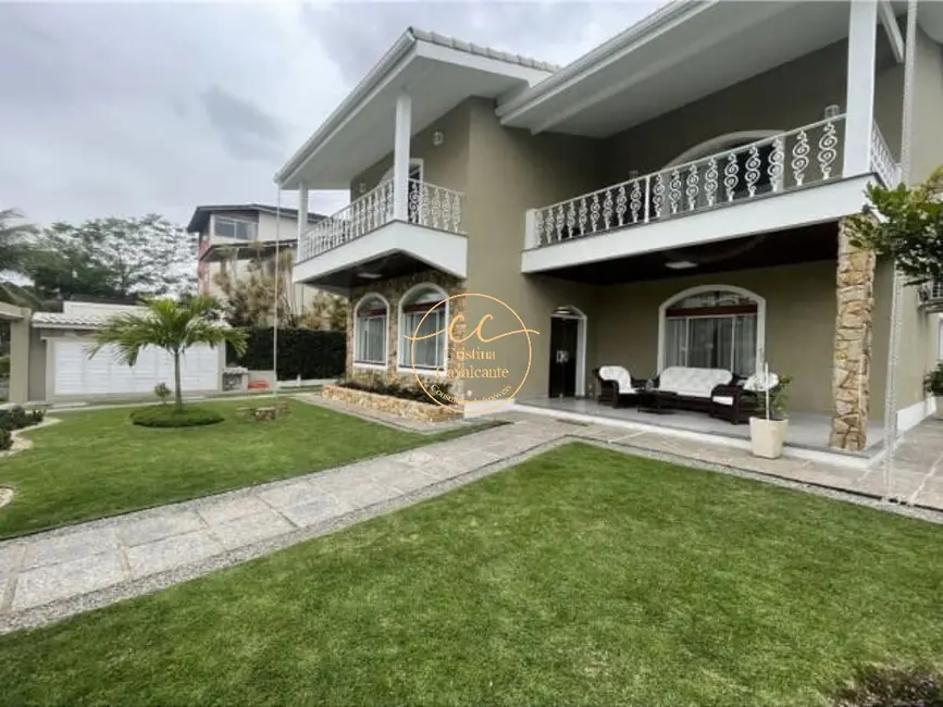 Casa de Condomínio com 6 quartos à venda, 470m2 em Recreio dos Bandeirantes, Rio De Janeiro - RJ - imagem 2 Foto 2 de Casa de Condomínio com 6 quartos à venda, 470m2 em Recreio dos Bandeirantes, Rio De Janeiro - RJ