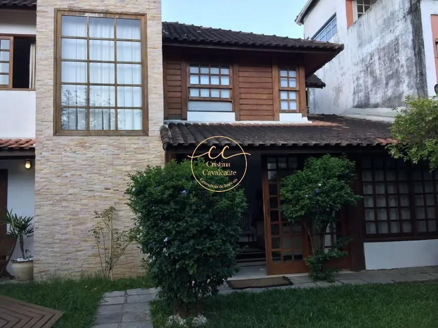 Casa de Condomínio com 3 quartos à venda, 191m2 em Itanhangá, Rio De Janeiro - RJ - imagem 2 Foto 2 de Casa de Condomínio com 3 quartos à venda, 191m2 em Itanhangá, Rio De Janeiro - RJ