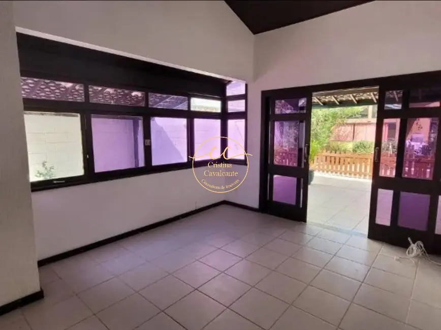 Casa de Condomínio com 3 quartos à venda, 150m2 em Vargem Grande, Rio De Janeiro - RJ - imagem 2 Foto 2 de Casa de Condomínio com 3 quartos à venda, 150m2 em Vargem Grande, Rio De Janeiro - RJ