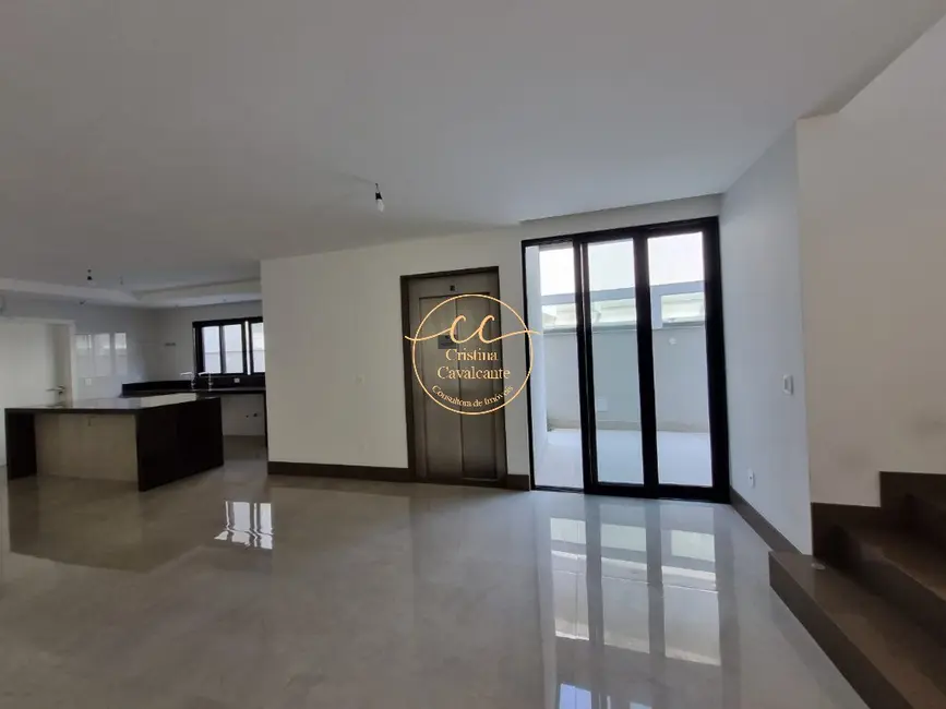 Casa de Condomínio com 4 quartos à venda, 469m2 em Recreio dos Bandeirantes, Rio De Janeiro - RJ - imagem 7 Foto 7 de Casa de Condomínio com 4 quartos à venda, 469m2 em Recreio dos Bandeirantes, Rio De Janeiro - RJ