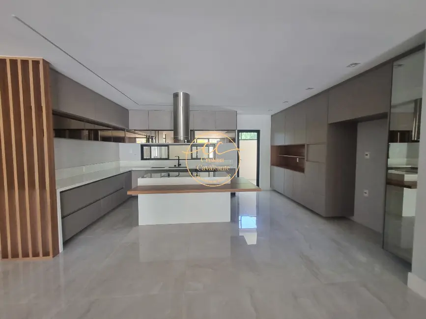 Casa de Condomínio com 5 quartos à venda, 498m2 em Recreio dos Bandeirantes, Rio De Janeiro - RJ - imagem 6 Foto 6 de Casa de Condomínio com 5 quartos à venda, 498m2 em Recreio dos Bandeirantes, Rio De Janeiro - RJ