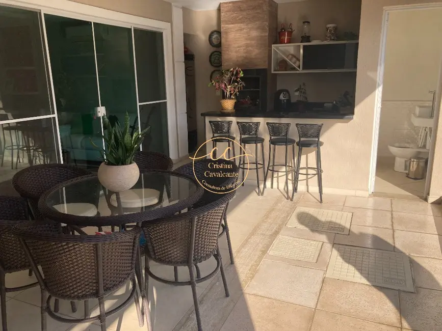 Casa de Condomínio com 4 quartos à venda, 248m2 em Recreio dos Bandeirantes, Rio De Janeiro - RJ - imagem 3 Foto 3 de Casa de Condomínio com 4 quartos à venda, 248m2 em Recreio dos Bandeirantes, Rio De Janeiro - RJ