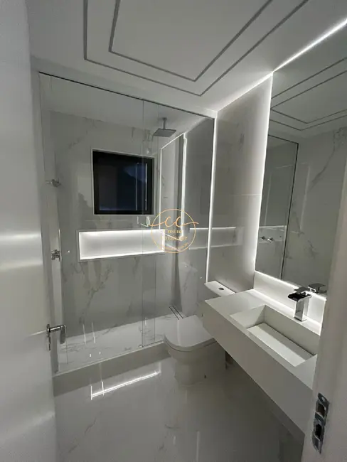 Casa de Condomínio com 5 quartos à venda, 350m2 em Recreio dos Bandeirantes, Rio De Janeiro - RJ - imagem 8 Foto 8 de Casa de Condomínio com 5 quartos à venda, 350m2 em Recreio dos Bandeirantes, Rio De Janeiro - RJ