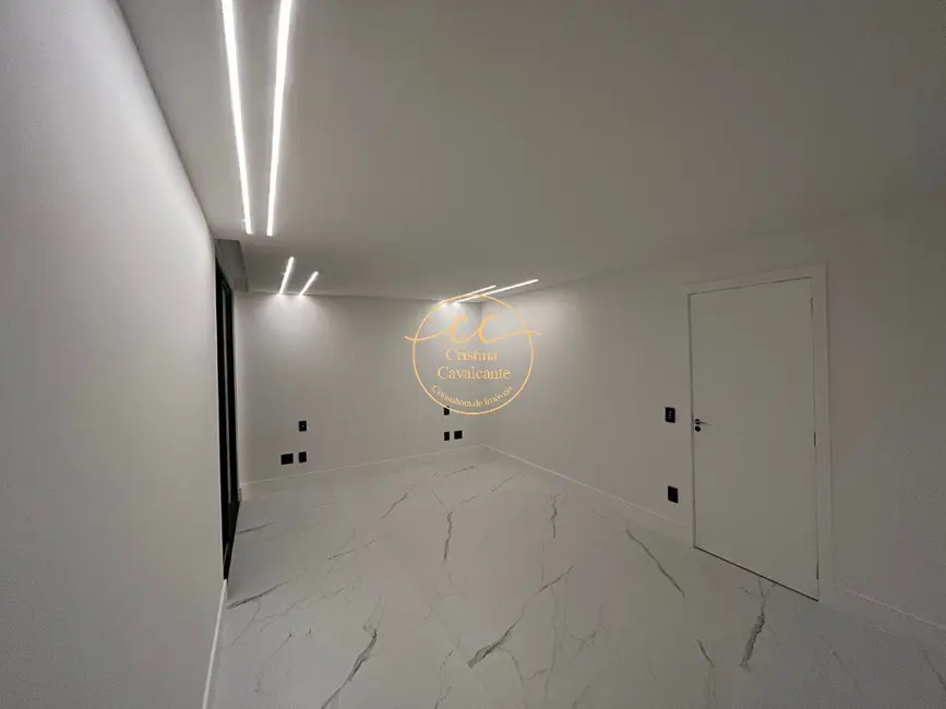 Casa de Condomínio com 5 quartos à venda, 350m2 em Recreio dos Bandeirantes, Rio De Janeiro - RJ - imagem 7 Foto 7 de Casa de Condomínio com 5 quartos à venda, 350m2 em Recreio dos Bandeirantes, Rio De Janeiro - RJ