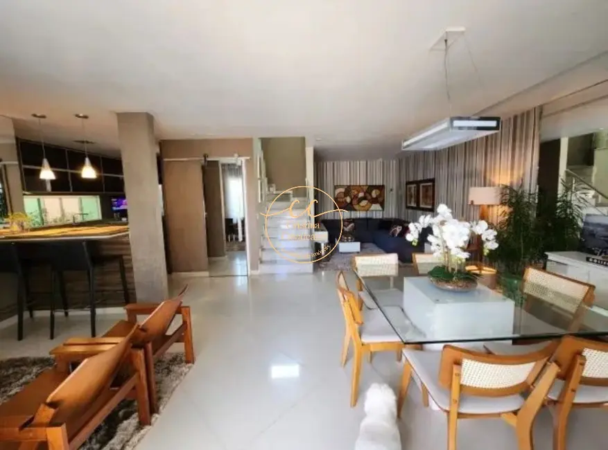 Foto 3 de Casa de Condomínio com 3 quartos à venda, 250m2 em Vargem Pequena, Rio De Janeiro - RJ