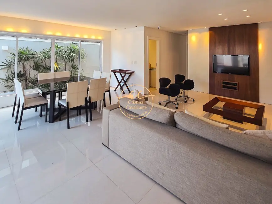 Casa de Condomínio com 5 quartos à venda, 253m2 em Recreio dos Bandeirantes, Rio De Janeiro - RJ - imagem 2 Foto 2 de Casa de Condomínio com 5 quartos à venda, 253m2 em Recreio dos Bandeirantes, Rio De Janeiro - RJ