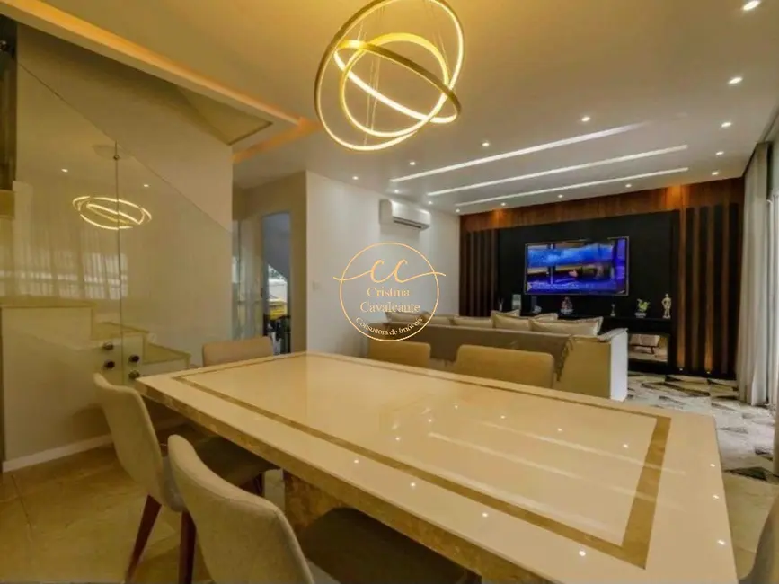 Foto 2 de Casa de Condomínio com 4 quartos à venda, 230m2 em Recreio dos Bandeirantes, Rio De Janeiro - RJ