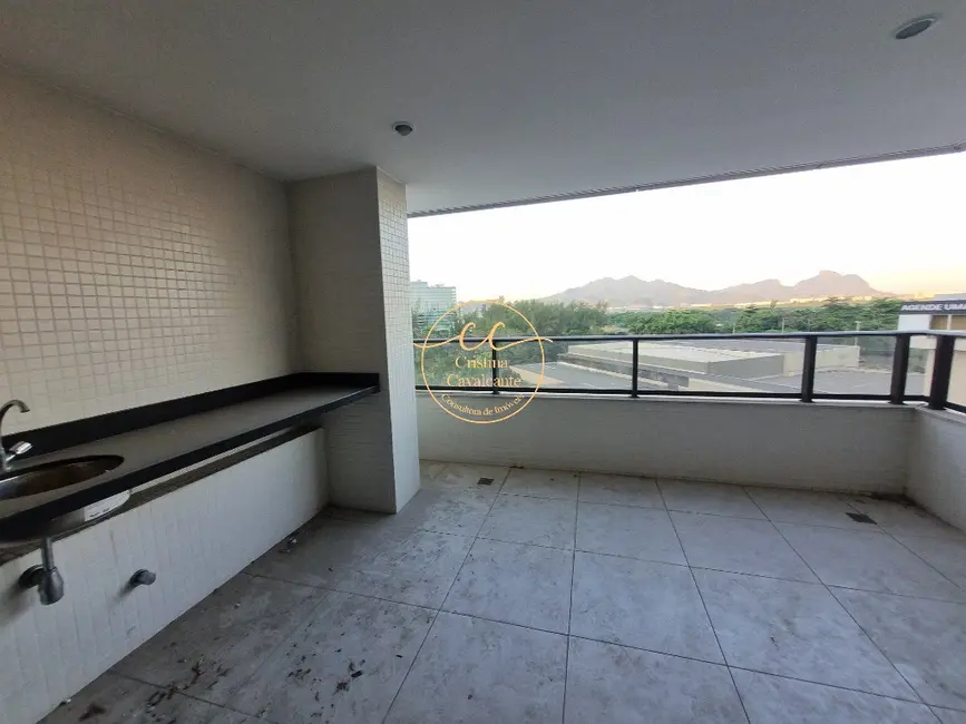Apartamento com 3 quartos à venda, 131m2 em Barra da Tijuca, Rio De Janeiro - RJ - imagem 7 Foto 7 de Apartamento com 3 quartos à venda, 131m2 em Barra da Tijuca, Rio De Janeiro - RJ