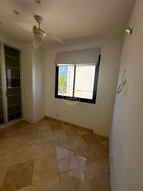 Apartamento com 3 quartos à venda, 187m2 em Barra da Tijuca, Rio De Janeiro - RJ - imagem 8 Foto 8 de Apartamento com 3 quartos à venda, 187m2 em Barra da Tijuca, Rio De Janeiro - RJ