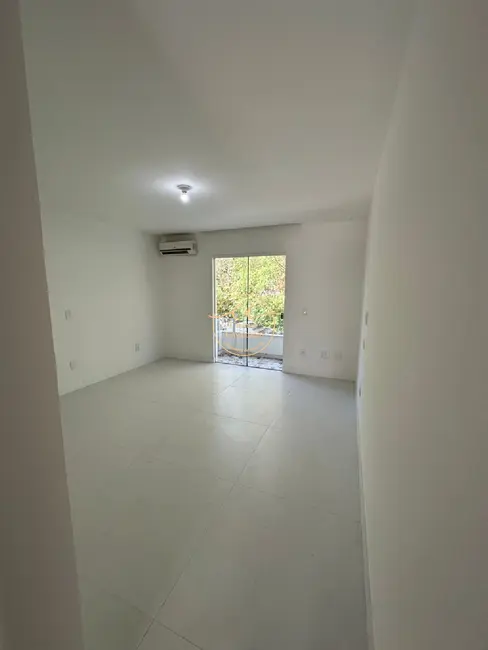 Casa de Condomínio com 4 quartos à venda, 362m2 em Barra da Tijuca, Rio De Janeiro - RJ - imagem 7 Foto 7 de Casa de Condomínio com 4 quartos à venda, 362m2 em Barra da Tijuca, Rio De Janeiro - RJ