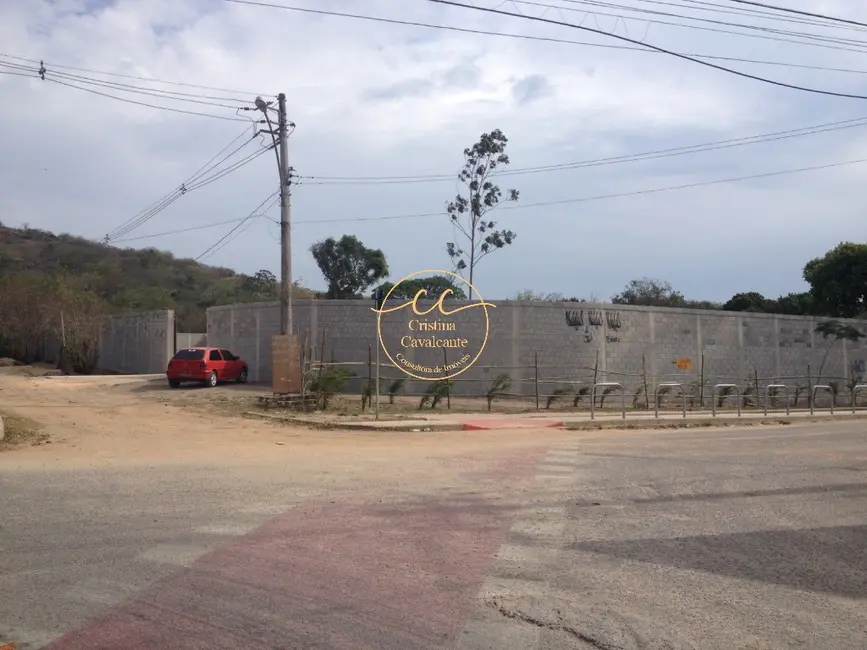 Foto 2 de Terreno / Lote à venda, 3300m2 em Santa Cruz, Rio De Janeiro - RJ