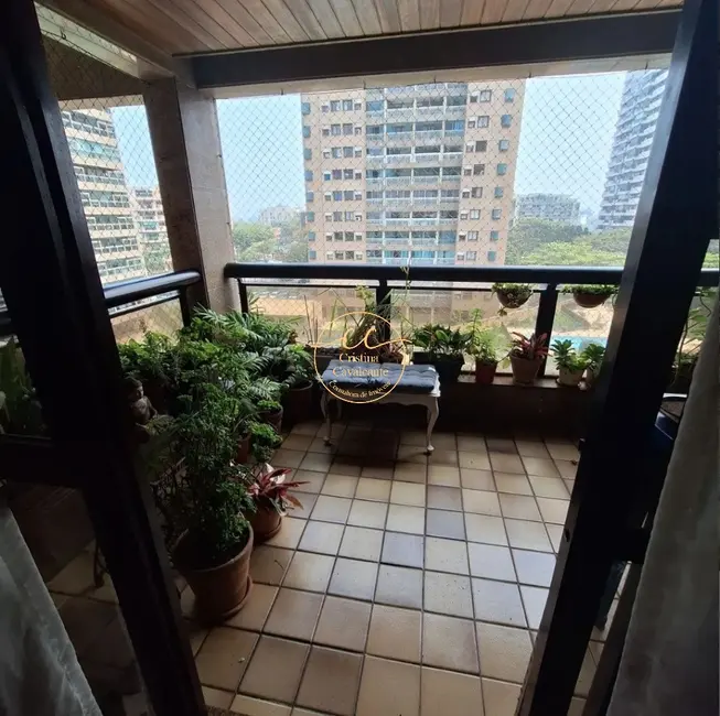 Apartamento com 3 quartos à venda, 123m2 em Barra da Tijuca, Rio De Janeiro - RJ - imagem 7 Foto 7 de Apartamento com 3 quartos à venda, 123m2 em Barra da Tijuca, Rio De Janeiro - RJ