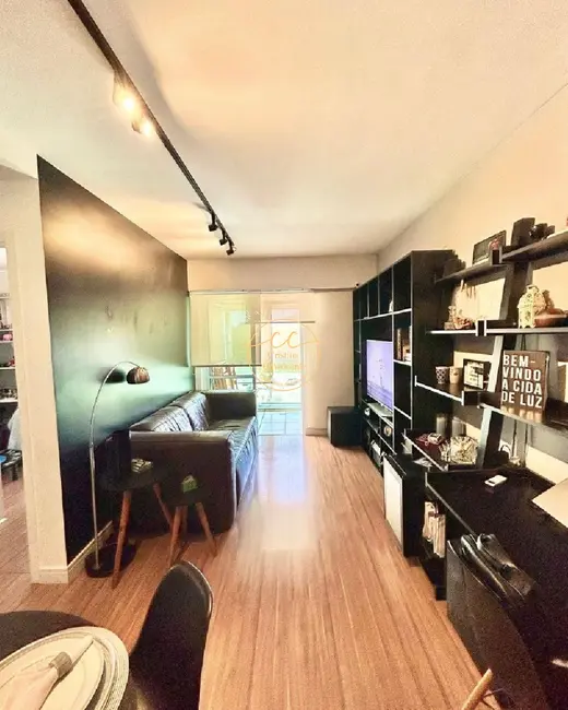 Foto 2 de Apartamento com 2 quartos à venda, 70m2 em Rio De Janeiro - RJ