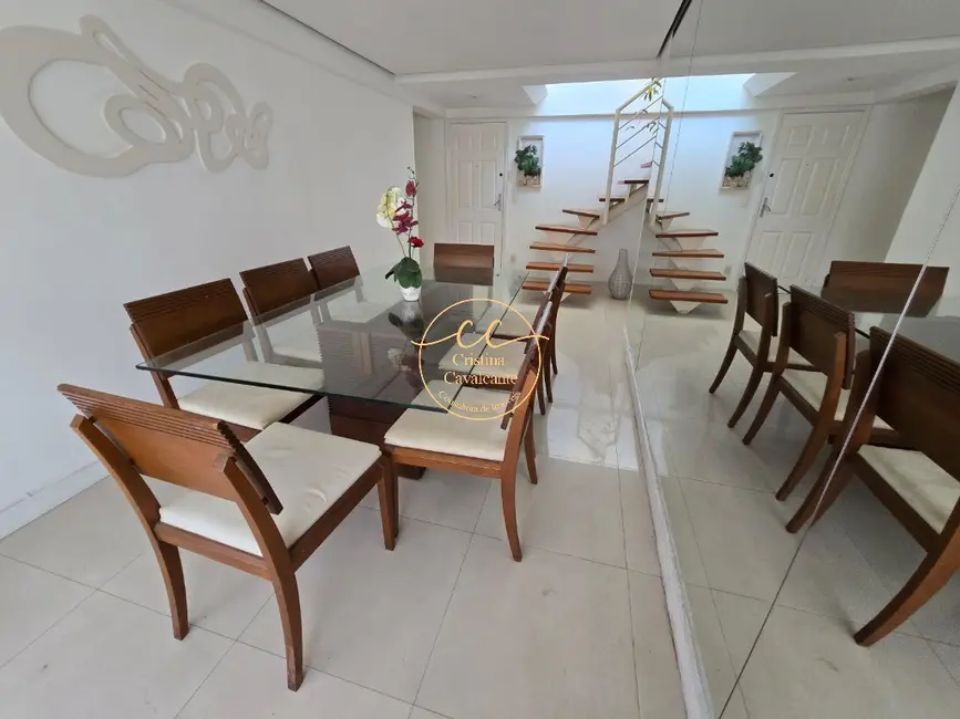 Apartamento com 4 quartos à venda, 277m2 em Freguesia (Jacarepaguá), Rio De Janeiro - RJ - imagem 2 Foto 2 de Apartamento com 4 quartos à venda, 277m2 em Freguesia (Jacarepaguá), Rio De Janeiro - RJ