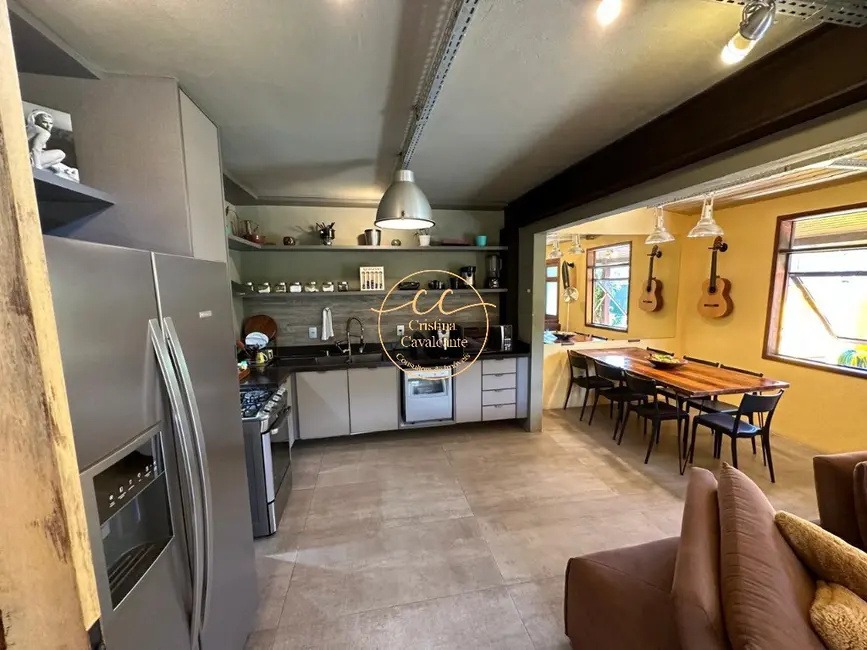 Casa de Condomínio com 3 quartos à venda, 200m2 em Vargem Grande, Rio De Janeiro - RJ - imagem 7 Foto 7 de Casa de Condomínio com 3 quartos à venda, 200m2 em Vargem Grande, Rio De Janeiro - RJ