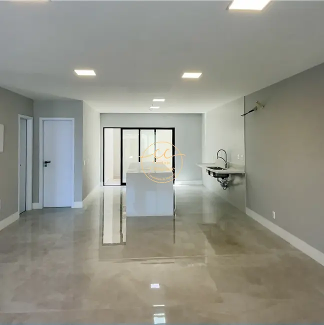 Casa de Condomínio com 5 quartos à venda, 328m2 em Recreio dos Bandeirantes, Rio De Janeiro - RJ - imagem 4 Foto 4 de Casa de Condomínio com 5 quartos à venda, 328m2 em Recreio dos Bandeirantes, Rio De Janeiro - RJ