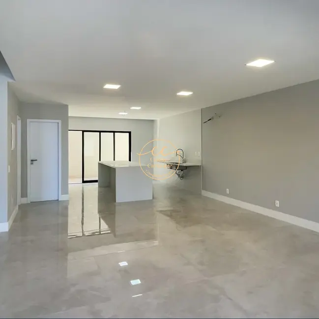 Casa de Condomínio com 5 quartos à venda, 328m2 em Recreio dos Bandeirantes, Rio De Janeiro - RJ - imagem 5 Foto 5 de Casa de Condomínio com 5 quartos à venda, 328m2 em Recreio dos Bandeirantes, Rio De Janeiro - RJ