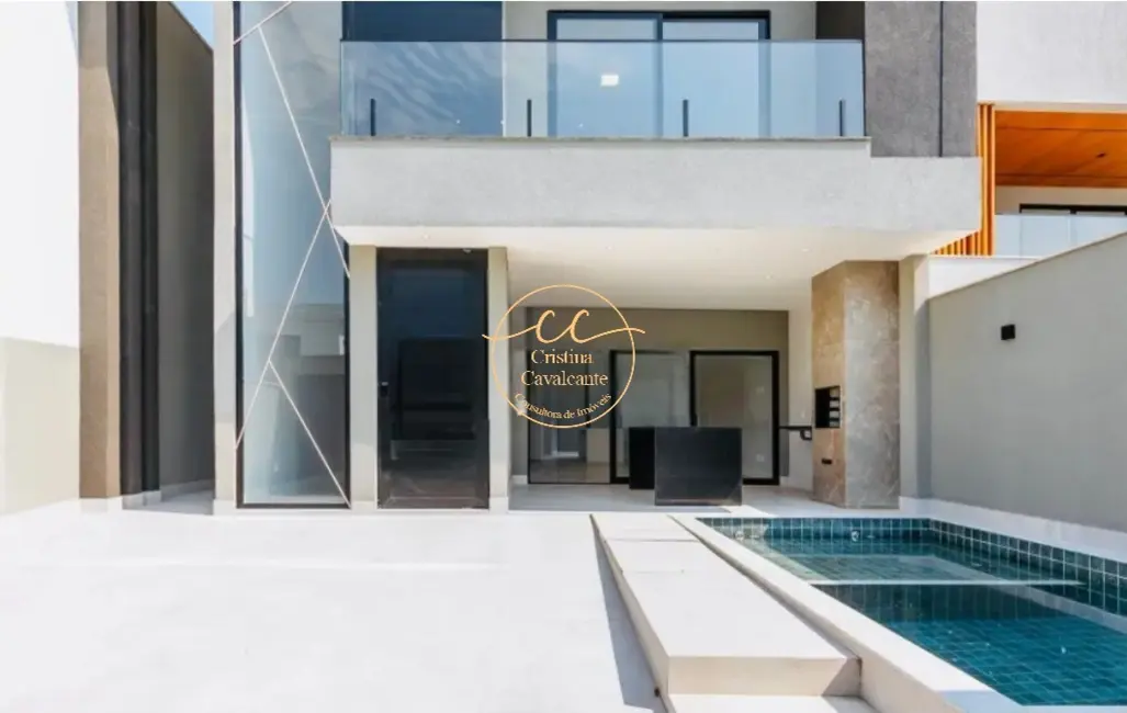 Casa de Condomínio com 5 quartos à venda, 328m2 em Recreio dos Bandeirantes, Rio De Janeiro - RJ - imagem 1 Foto 1 de Casa de Condomínio com 5 quartos à venda, 328m2 em Recreio dos Bandeirantes, Rio De Janeiro - RJ