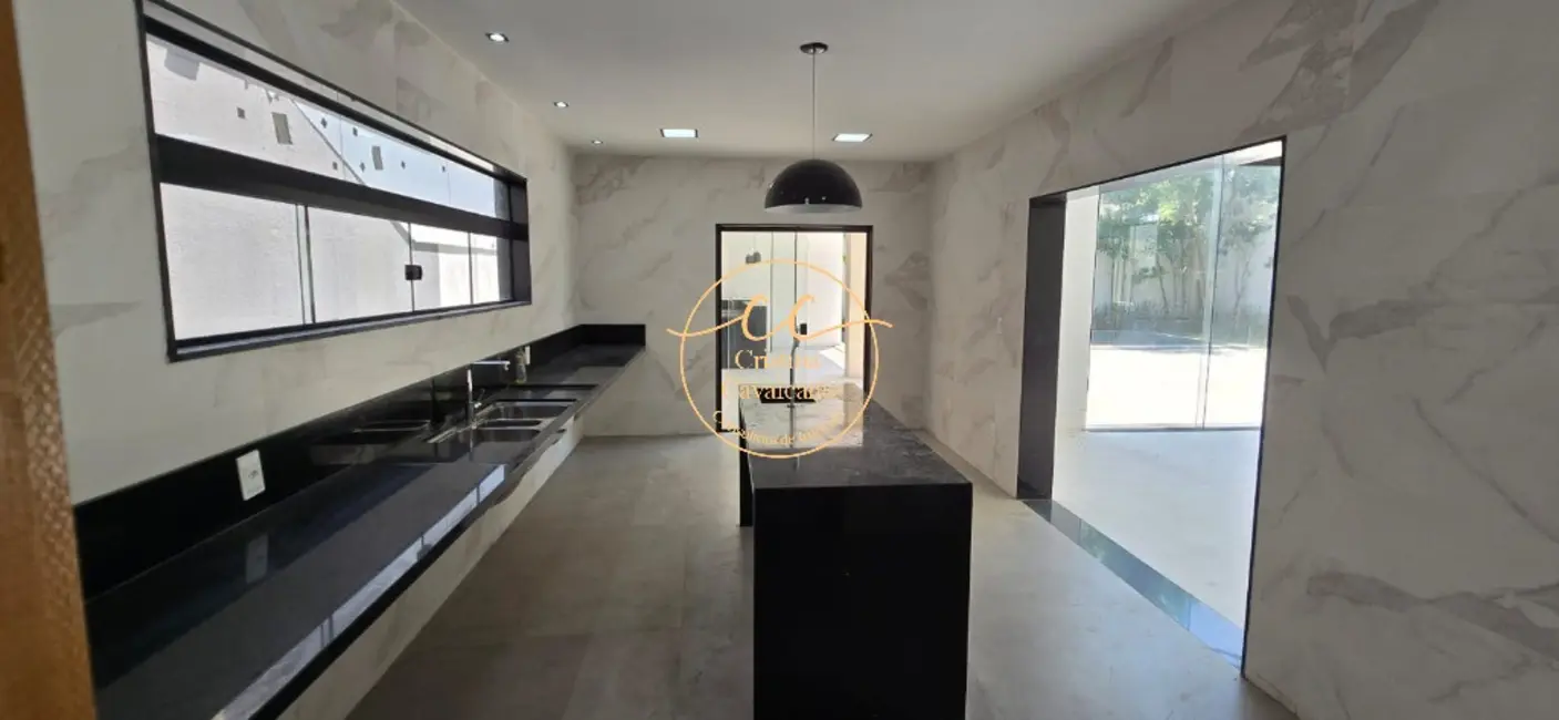 Casa de Condomínio com 5 quartos à venda, 860m2 em Barra da Tijuca, Rio De Janeiro - RJ - imagem 6 Foto 6 de Casa de Condomínio com 5 quartos à venda, 860m2 em Barra da Tijuca, Rio De Janeiro - RJ