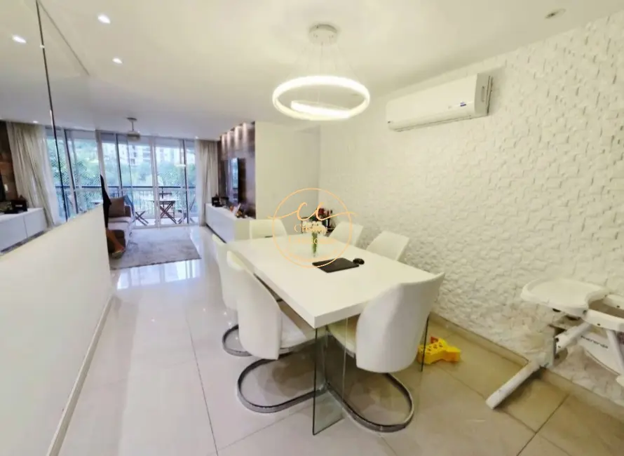 Foto 1 de Apartamento com 4 quartos à venda, 143m2 em Rio De Janeiro - RJ