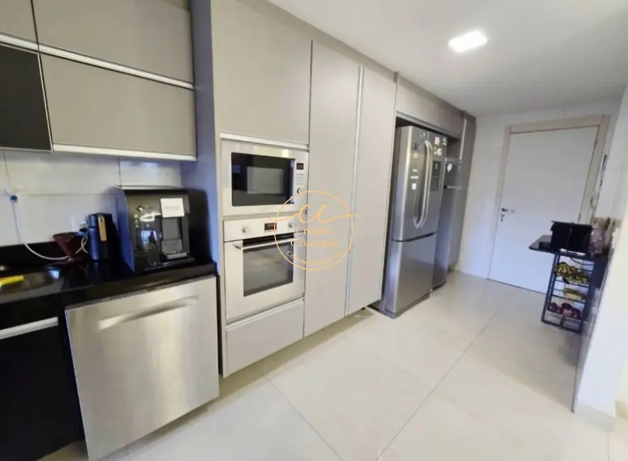 Foto 4 de Apartamento com 4 quartos à venda, 143m2 em Rio De Janeiro - RJ