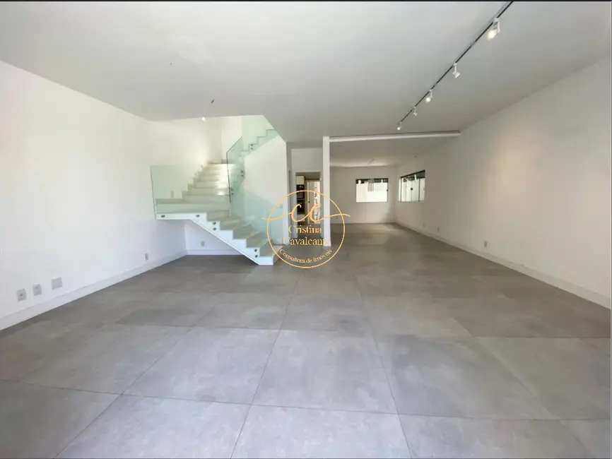 Foto 2 de Casa de Condomínio com 3 quartos à venda, 350m2 em Recreio dos Bandeirantes, Rio De Janeiro - RJ