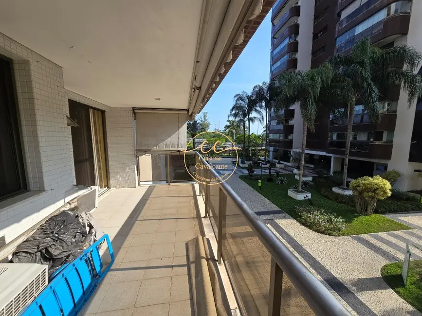 Apartamento com 3 quartos à venda, 116m2 em Rio De Janeiro - RJ - imagem 9 Foto 9 de Apartamento com 3 quartos à venda, 116m2 em Rio De Janeiro - RJ