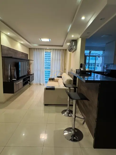 Foto 3 de Apartamento com 2 quartos à venda, 64m2 em Barra da Tijuca, Rio De Janeiro - RJ
