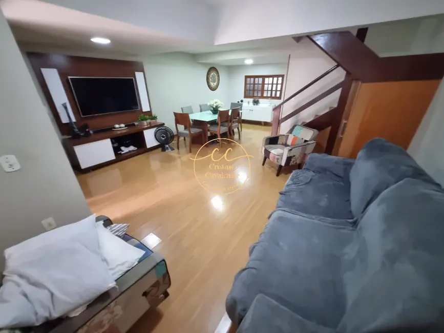 Casa com 3 quartos à venda, 155m2 em Anil, Rio De Janeiro - RJ - imagem 2 Foto 2 de Casa com 3 quartos à venda, 155m2 em Anil, Rio De Janeiro - RJ