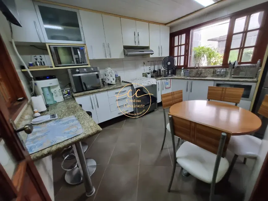 Casa com 3 quartos à venda, 155m2 em Anil, Rio De Janeiro - RJ - imagem 9 Foto 9 de Casa com 3 quartos à venda, 155m2 em Anil, Rio De Janeiro - RJ