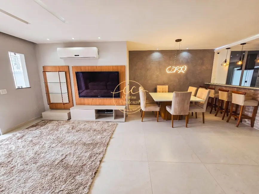 Casa de Condomínio com 3 quartos à venda, 308m2 em Vargem Pequena, Rio De Janeiro - RJ - imagem 3 Foto 3 de Casa de Condomínio com 3 quartos à venda, 308m2 em Vargem Pequena, Rio De Janeiro - RJ