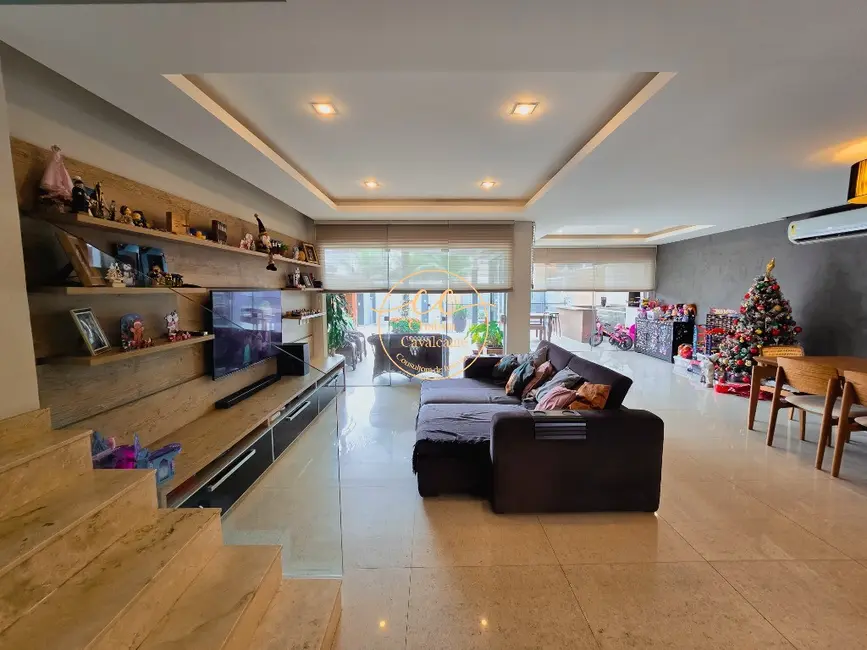 Foto 3 de Casa de Condomínio com 4 quartos à venda, 273m2 em Recreio dos Bandeirantes, Rio De Janeiro - RJ