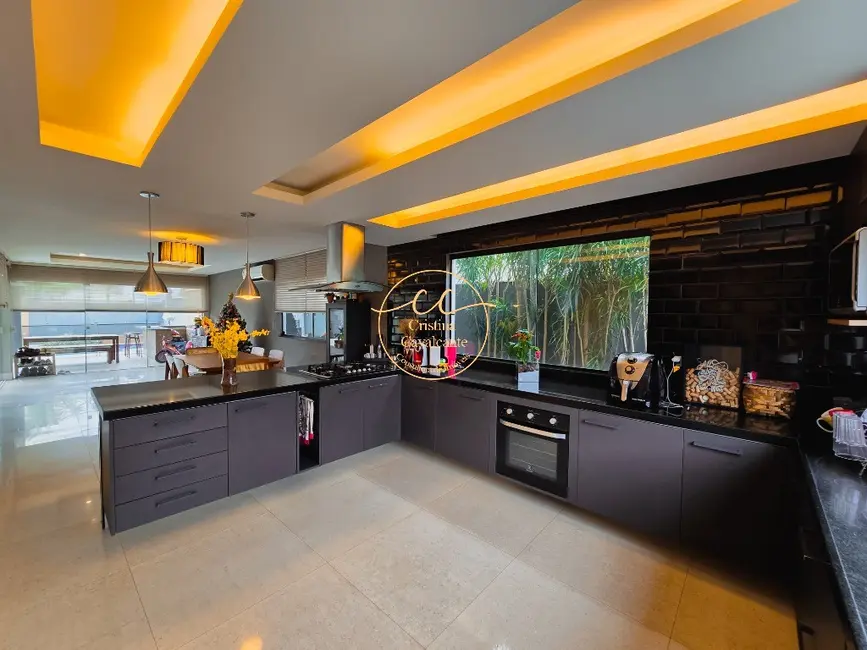 Foto 9 de Casa de Condomínio com 4 quartos à venda, 273m2 em Recreio dos Bandeirantes, Rio De Janeiro - RJ