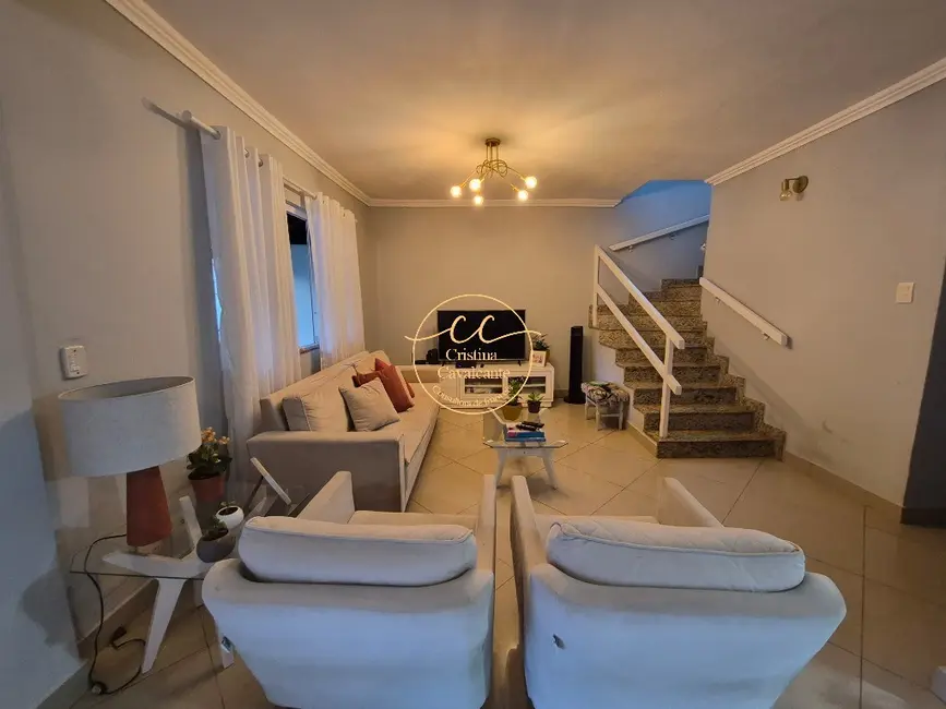 Casa de Condomínio com 3 quartos à venda, 314m2 em Tanque, Rio De Janeiro - RJ - imagem 3 Foto 3 de Casa de Condomínio com 3 quartos à venda, 314m2 em Tanque, Rio De Janeiro - RJ