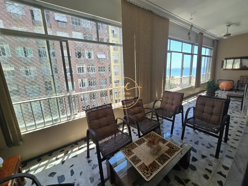 Apartamento com 4 quartos à venda, 235m2 em Copacabana, Rio De Janeiro - RJ - imagem 7 Foto 7 de Apartamento com 4 quartos à venda, 235m2 em Copacabana, Rio De Janeiro - RJ