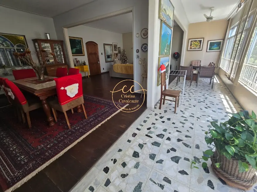 Apartamento com 4 quartos à venda, 235m2 em Copacabana, Rio De Janeiro - RJ - imagem 4 Foto 4 de Apartamento com 4 quartos à venda, 235m2 em Copacabana, Rio De Janeiro - RJ