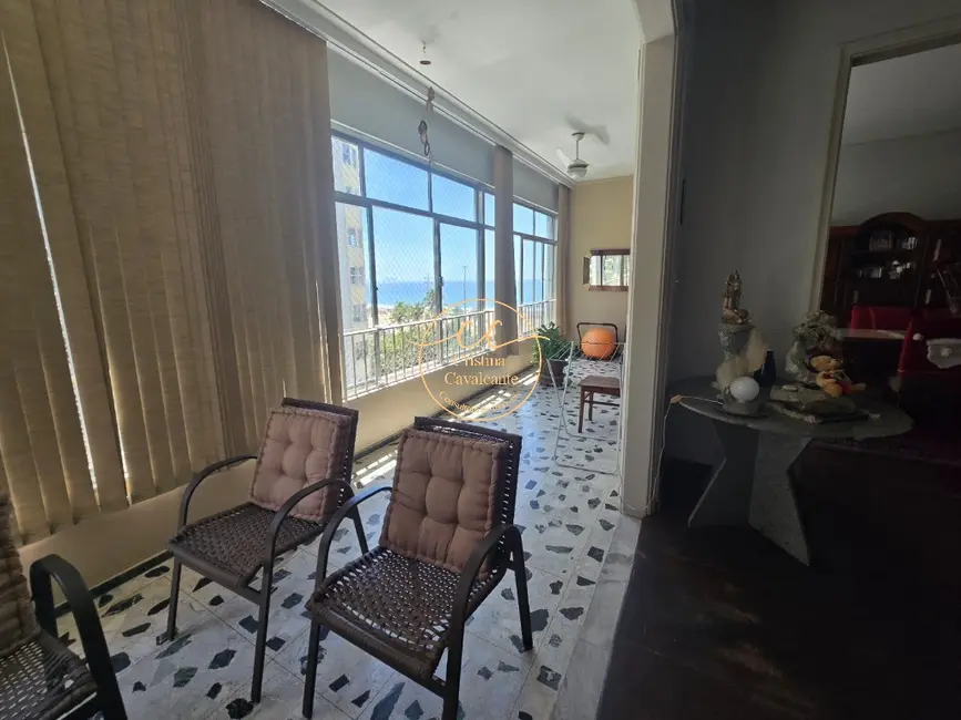 Apartamento com 4 quartos à venda, 235m2 em Copacabana, Rio De Janeiro - RJ - imagem 5 Foto 5 de Apartamento com 4 quartos à venda, 235m2 em Copacabana, Rio De Janeiro - RJ