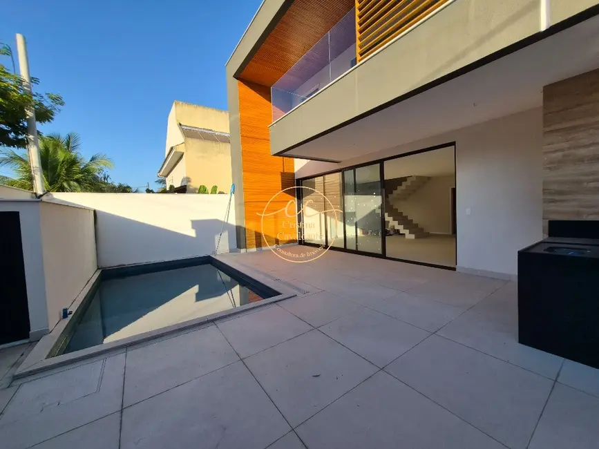 Foto 1 de Casa de Condomínio com 4 quartos à venda, 280m2 em Vargem Pequena, Rio De Janeiro - RJ
