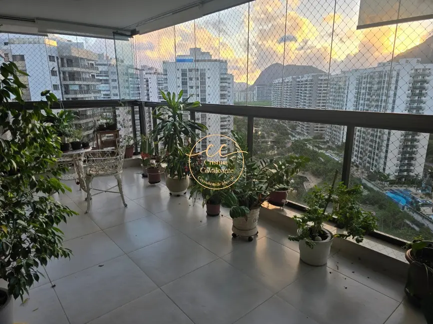 Foto 3 de Apartamento com 4 quartos à venda, 160m2 em Barra da Tijuca, Rio De Janeiro - RJ