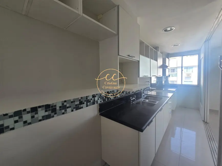Apartamento com 4 quartos à venda e para alugar, 176m2 em Freguesia (Jacarepaguá), Rio De Janeiro - RJ - imagem 7 Foto 7 de Apartamento com 4 quartos à venda e para alugar, 176m2 em Freguesia (Jacarepaguá), Rio De Janeiro - RJ