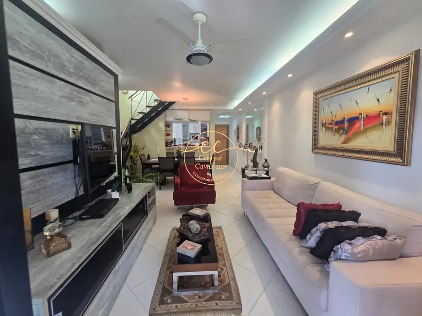 Foto 2 de Apartamento com 4 quartos à venda, 218m2 em Freguesia (Jacarepaguá), Rio De Janeiro - RJ