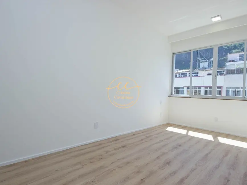 Foto 2 de Apartamento com 2 quartos à venda, 106m2 em Copacabana, Rio De Janeiro - RJ
