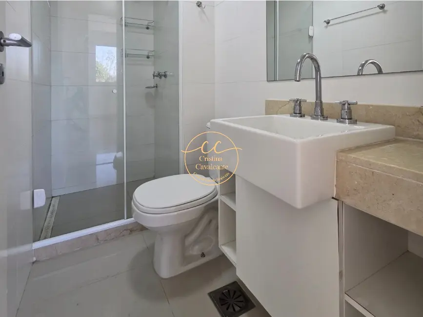 Apartamento com 2 quartos à venda, 70m2 em Recreio dos Bandeirantes, Rio De Janeiro - RJ - imagem 8 Foto 8 de Apartamento com 2 quartos à venda, 70m2 em Recreio dos Bandeirantes, Rio De Janeiro - RJ