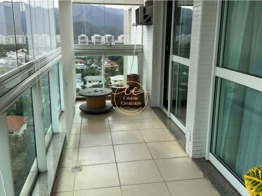 Apartamento com 4 quartos à venda, 140m2 em Barra da Tijuca, Rio De Janeiro - RJ - imagem 5 Foto 5 de Apartamento com 4 quartos à venda, 140m2 em Barra da Tijuca, Rio De Janeiro - RJ