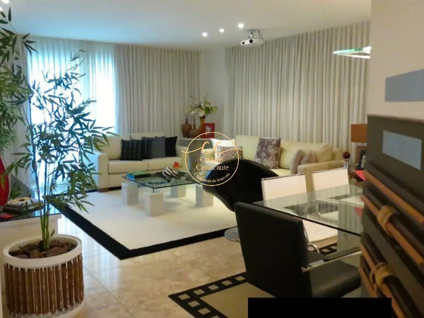 Apartamento com 4 quartos à venda, 200m2 em Barra da Tijuca, Rio De Janeiro - RJ - imagem 1 Foto 1 de Apartamento com 4 quartos à venda, 200m2 em Barra da Tijuca, Rio De Janeiro - RJ