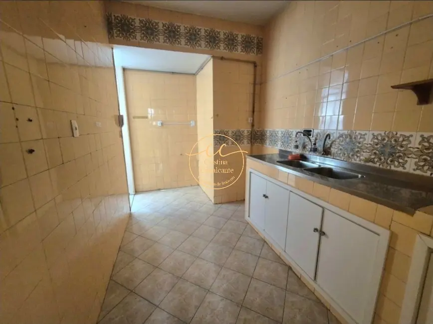 Foto 9 de Apartamento com 2 quartos à venda, 70m2 em Copacabana, Rio De Janeiro - RJ